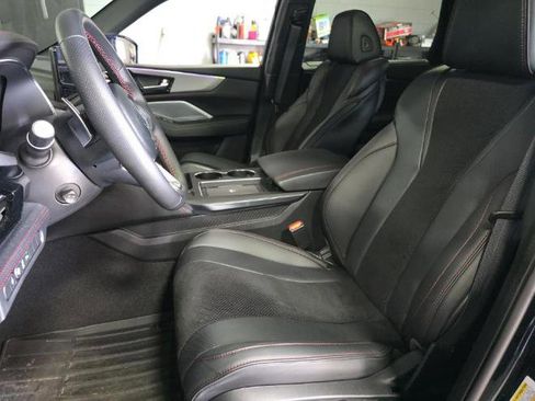 Used 2025 Acura MDX A-Spec image 3