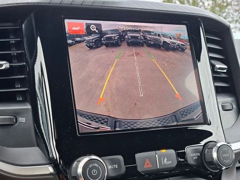 New 2026 RAM 1500 4x4 Crew Cab image 21