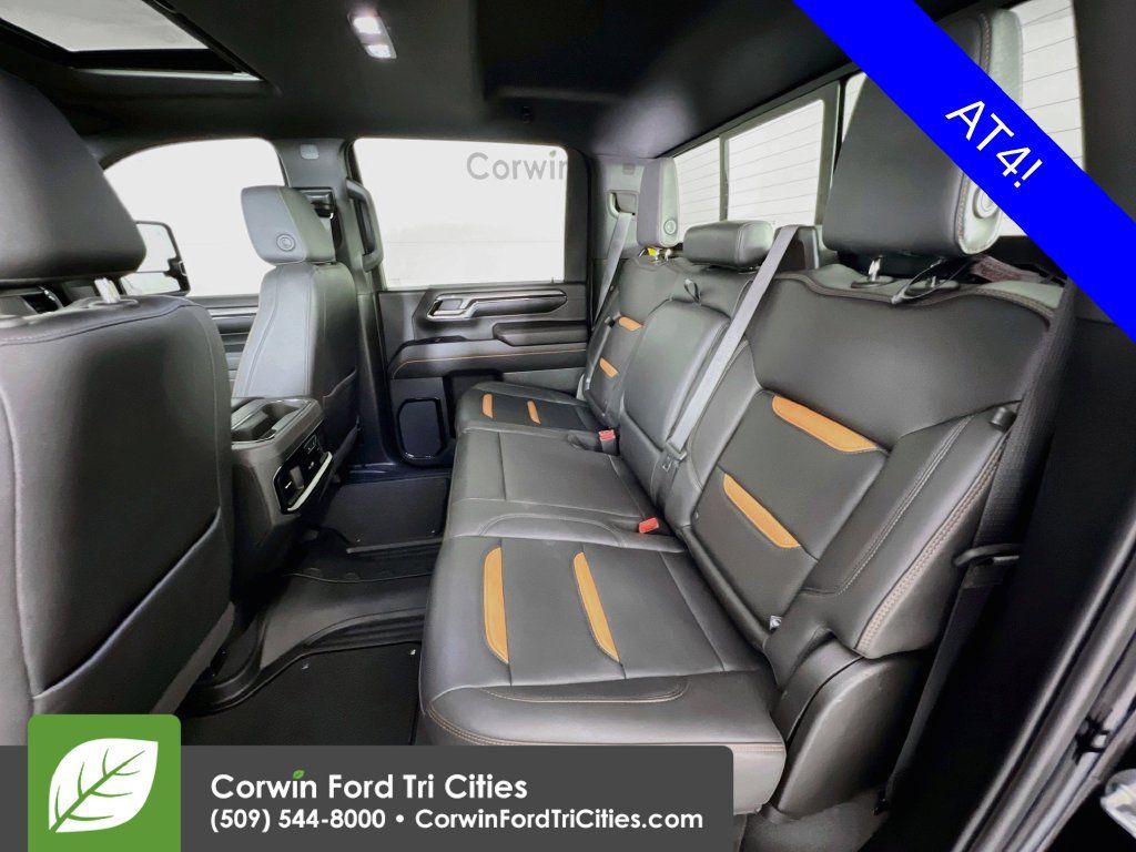 Used 2024 GMC Sierra 2500 AT4 w/ AT4 Premium Plus Package AWD/4WD image 29