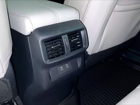 New 2026 Nissan Murano SV AWD/4WD image 33