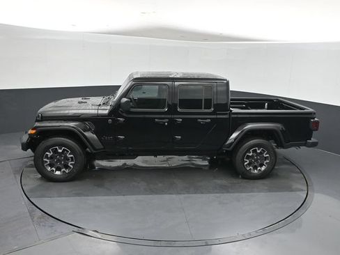 New 2026 Jeep Gladiator Sport AWD/4WD image 34