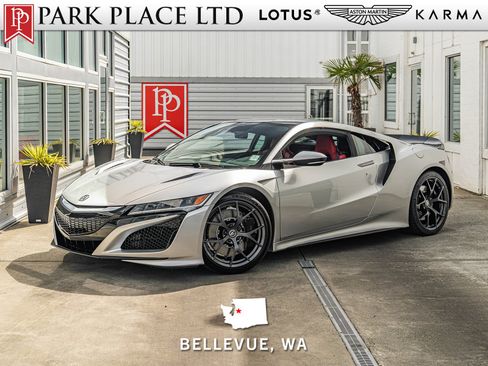 Used 2018 Acura NSX AWD/4WD image 1