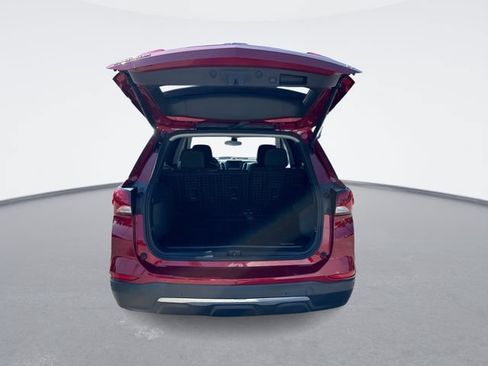Used 2024 Chevrolet Equinox LT w/ LPO, Floor Liner Package FWD image 24