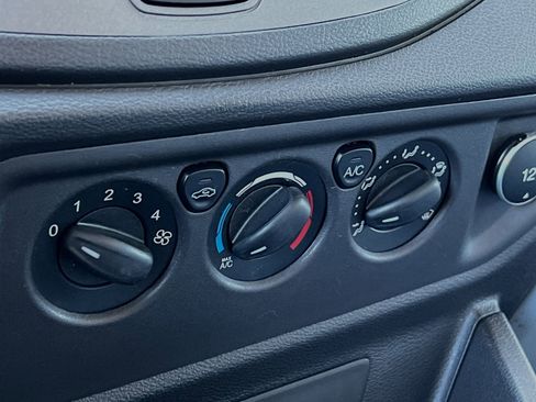 Used 2016 Ford Transit 350 XL image 20