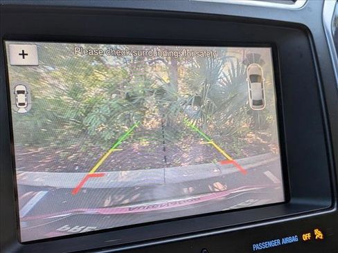 Used 2018 Ford Explorer Limited image 13