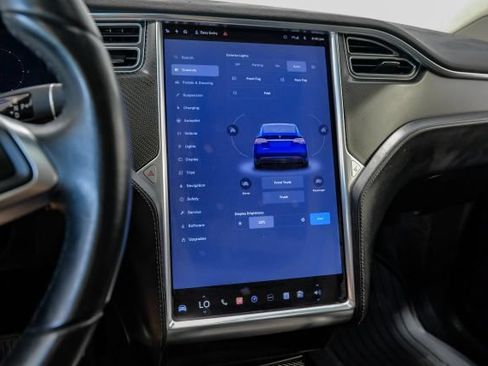Used 2016 Tesla Model X 90D AWD/4WD image 36