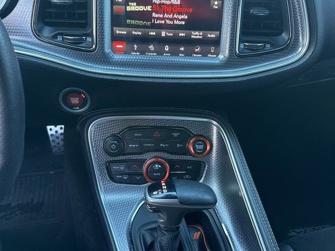 Used 2018 Dodge Challenger SRT Hellcat image 7