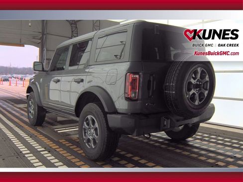 Used 2025 Ford Bronco Big Bend image 9