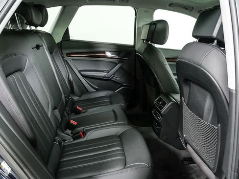 Used 2019 Audi Q5 2.0T Premium Plus w/ Premium Plus Package AWD/4WD image 23