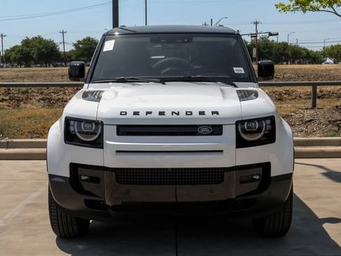 New 2026 Land Rover Defender 110 S AWD/4WD image 6