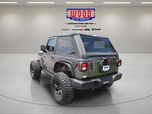 Used 2021 Jeep Wrangler Sport AWD/4WD image 5