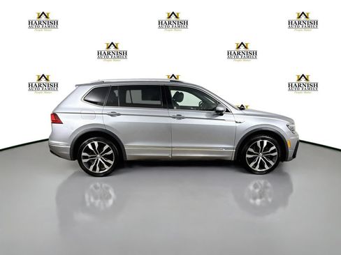 Used 2019 Volkswagen Tiguan SEL Premium R-Line AWD/4WD image 8