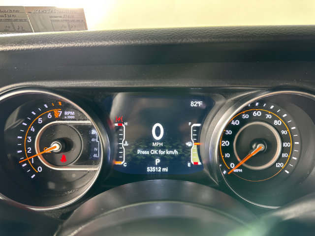 Certified 2022 Jeep Gladiator Sport AWD/4WD image 8