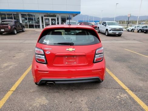 Used 2020 Chevrolet Sonic LT image 6