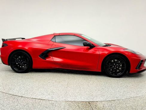 Used 2023 Chevrolet Corvette Stingray Preferred Conv w/ Z51 Performance Package RWD image 4