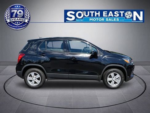 Used 2017 Chevrolet Trax LS AWD/4WD image 8