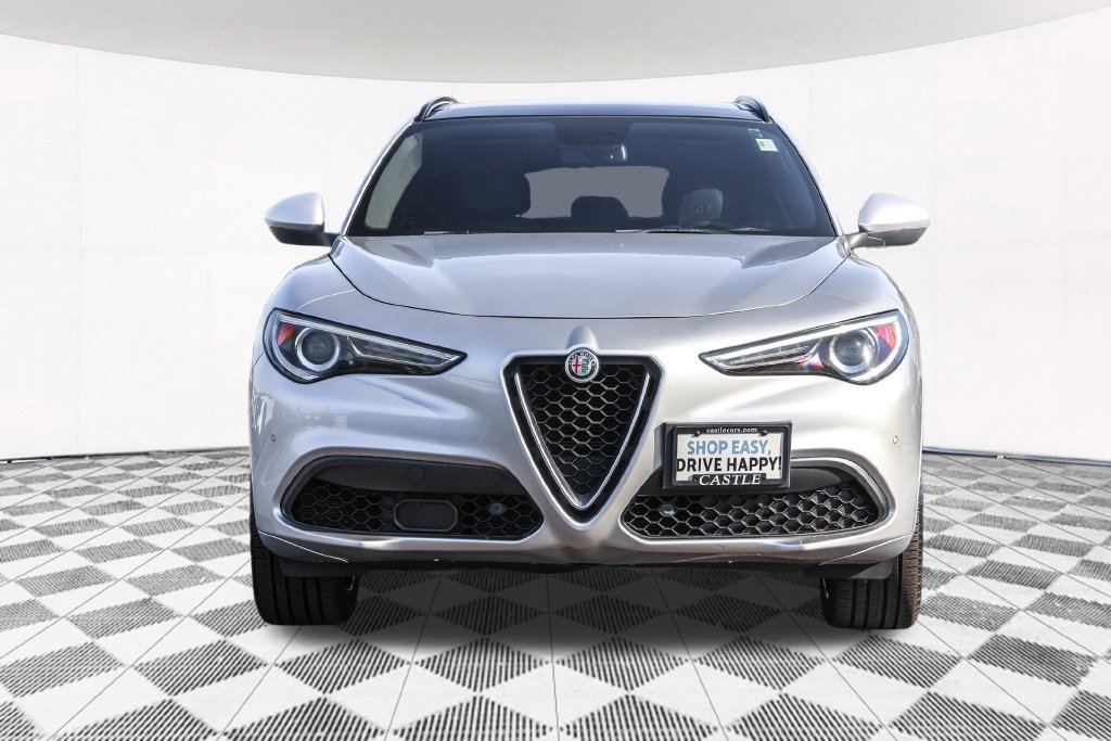 Used 2018 Alfa Romeo Stelvio Ti Sport AWD/4WD image 12