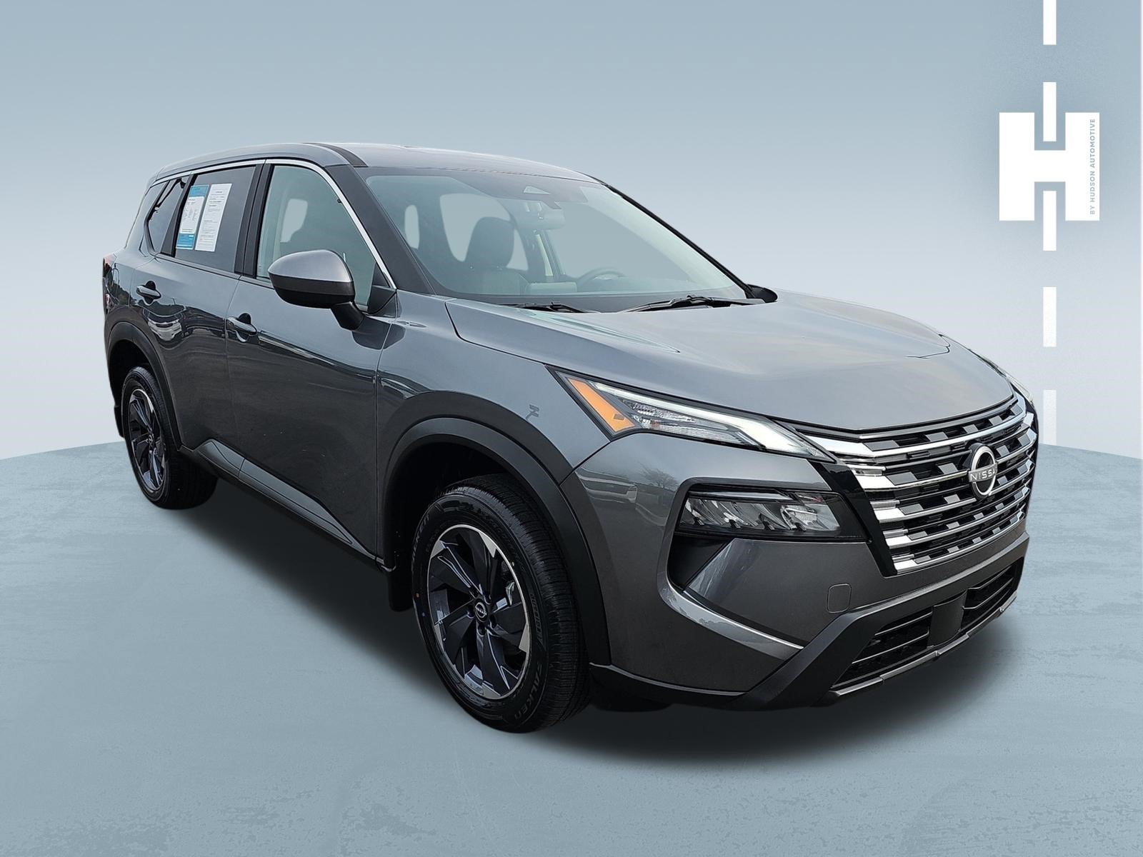 Used 2026 Nissan Rogue SV FWD image 1