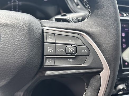 New 2025 Jeep Grand Cherokee L Altitude image 20