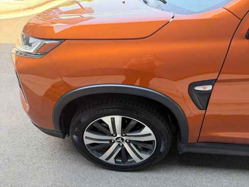 Used 2023 Mitsubishi Outlander Sport ES AWD/4WD image 31