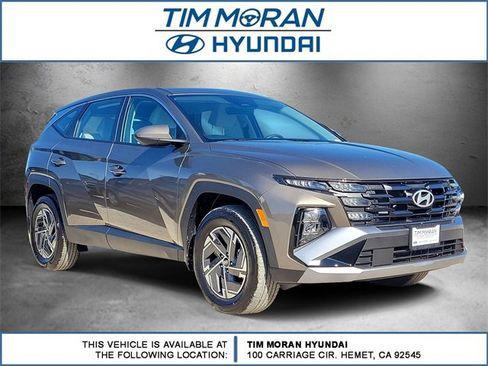 New 2026 Hyundai Tucson Blue SE image 1