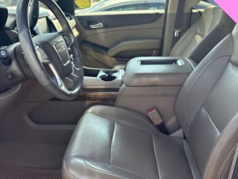 Used 2018 GMC Yukon SLT w/ Premium Edition RWD image 17