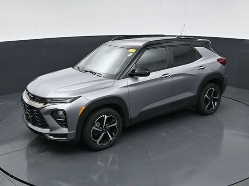 Used 2023 Chevrolet TrailBlazer RS FWD image 31