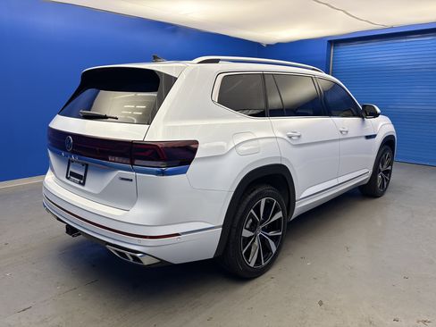 Used 2026 Volkswagen Atlas SEL Premium R-Line image 7