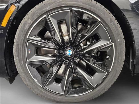 New 2025 BMW 760i xDrive image 16