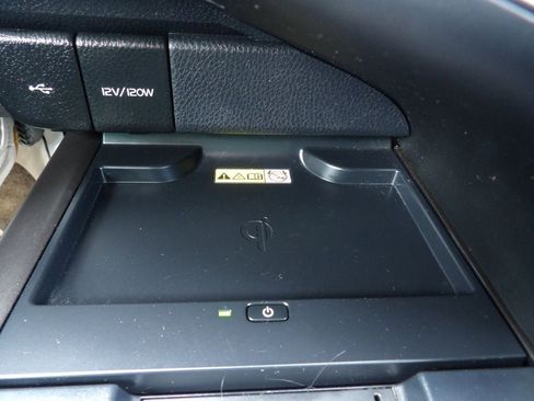 Used 2023 Toyota Camry XSE image 20