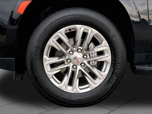 Used 2024 GMC Yukon SLT RWD image 11