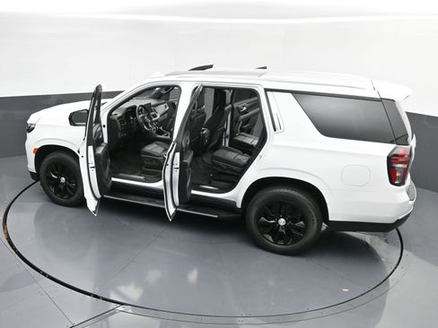 Used 2023 Chevrolet Tahoe LT w/ Luxury Package AWD/4WD image 49
