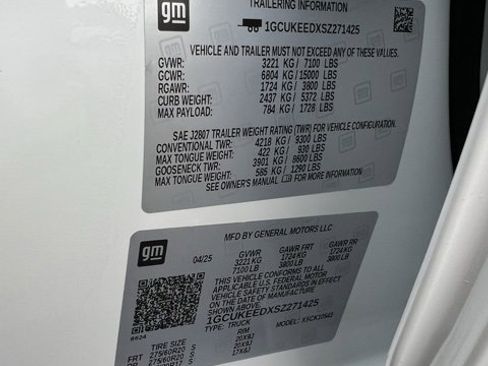 Used 2025 Chevrolet Silverado 1500 RST w/ Rally Edition image 13