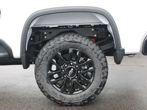 New 2026 Chevrolet Silverado 2500 LT w/ Trail Boss Package AWD/4WD image 17