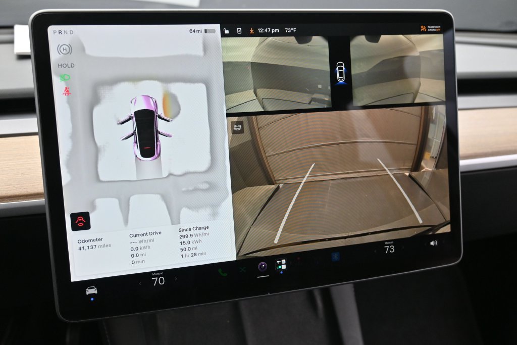 Used 2024 Tesla Model Y Long Range RWD image 23