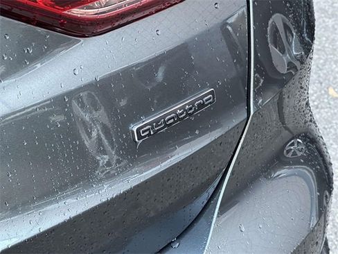 Certified 2025 Audi Q3 2.0T Premium Plus w/ Premium Plus Package image 13