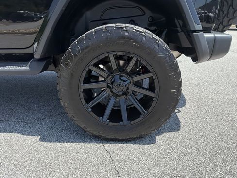 Used 2020 Jeep Wrangler Unlimited Rubicon AWD/4WD image 23