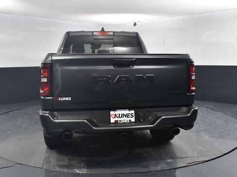 New 2026 RAM 1500 Big Horn w/ Night Edition AWD/4WD image 8