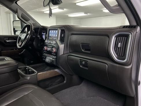 Certified 2022 GMC Sierra 2500 Denali AWD/4WD image 30