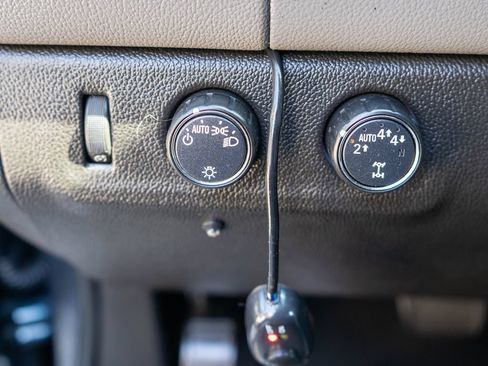 Used 2019 Chevrolet Colorado LT w/ Safety Package AWD/4WD image 17