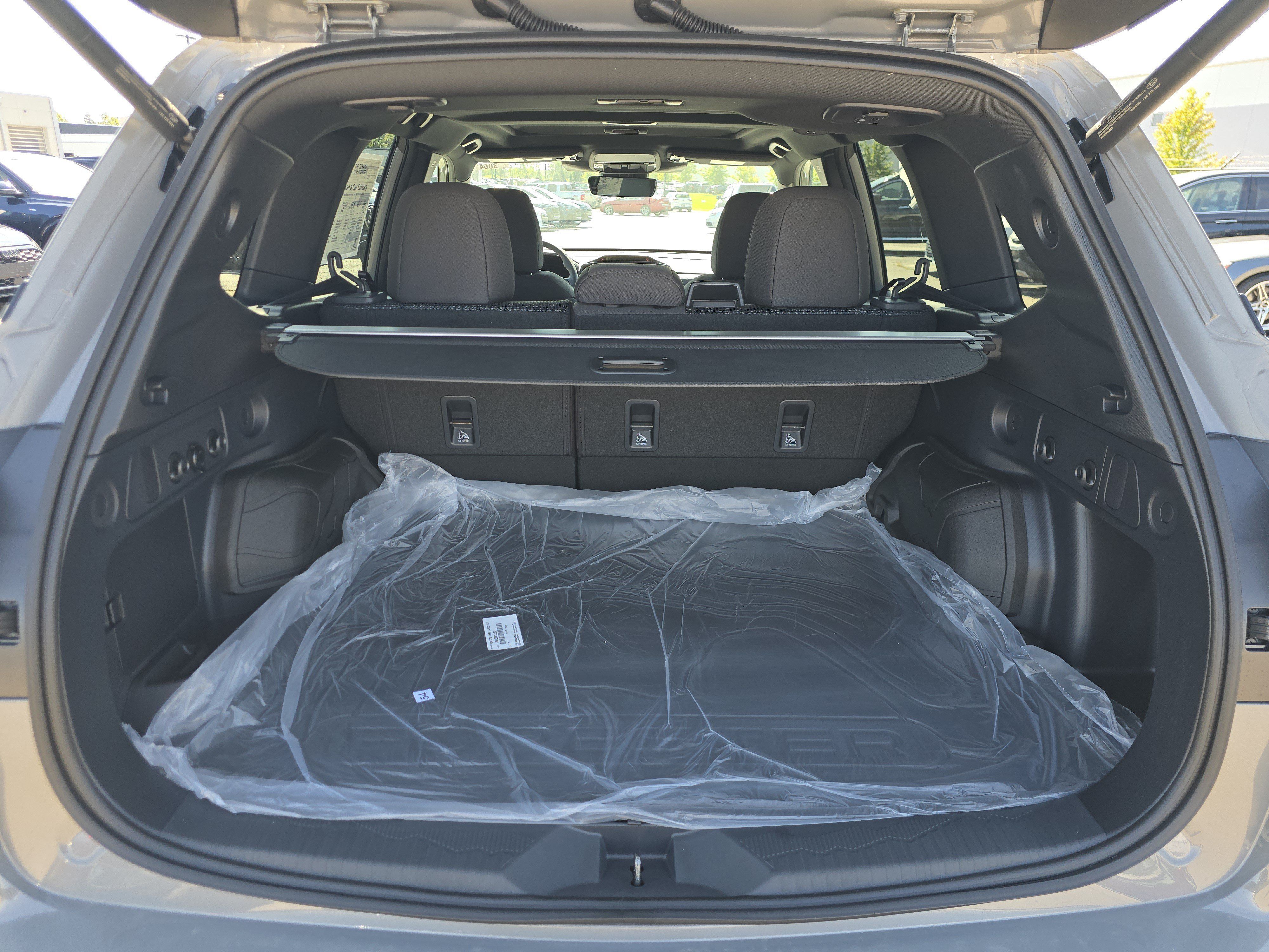 New 2026 Subaru Forester Premium AWD/4WD image 18