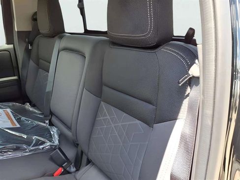 New 2026 Nissan Frontier SV image 17