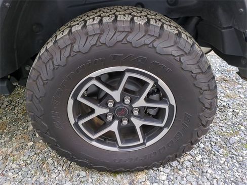 Used 2024 Jeep Wrangler Rubicon image 7