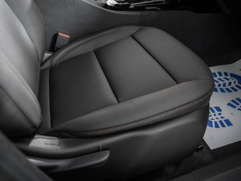 New 2026 Chevrolet Trax RS w/ Driver Confidence Package image 32