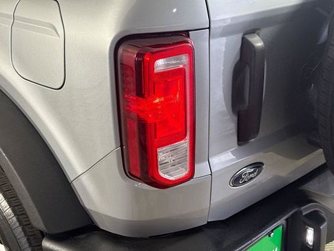 Used 2023 Ford Bronco 4-Door AWD/4WD image 36