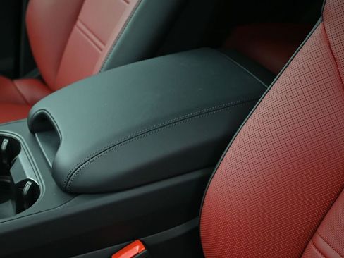 New 2026 Porsche Cayenne E-Hybrid image 21