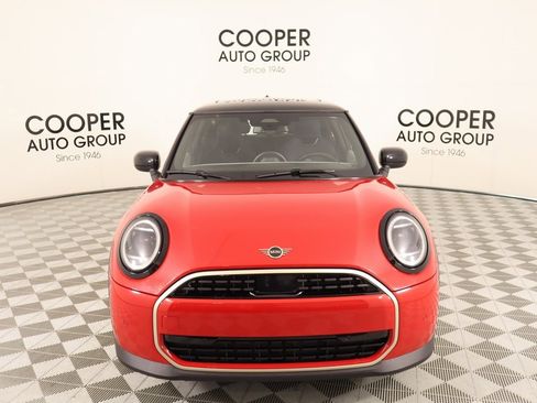 New 2025 MINI Cooper 2-Door Hardtop image 9