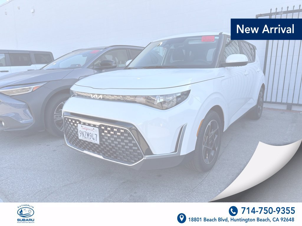 Used 2025 Kia Soul EX FWD image 1