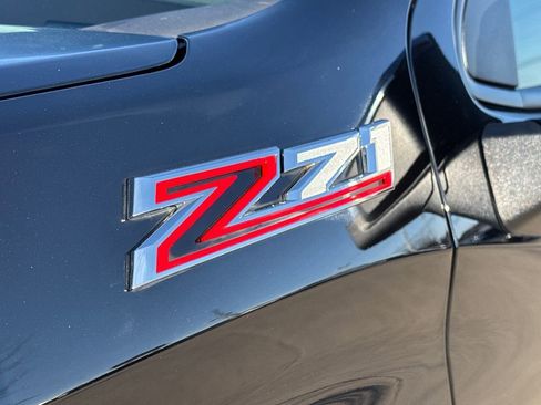 Used 2021 Chevrolet Silverado 1500 LT w/ Z71 Off-Road Package image 11