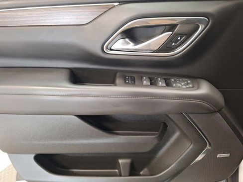 Used 2023 Chevrolet Tahoe High Country image 4